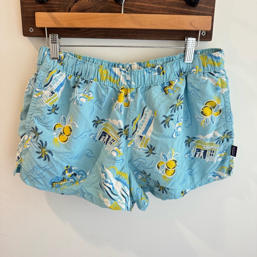 Patagonia Barely Baggies Shorts‎ Blue Tropical Lemon Palm Stand Print Large